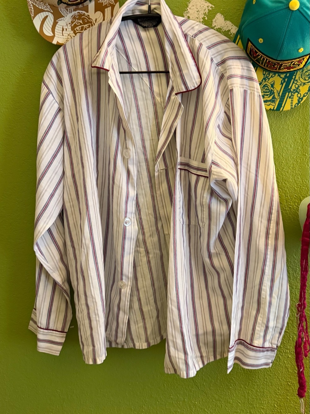 Men's/Women's Striped Button-Down Shirt - White with Purple Stripes